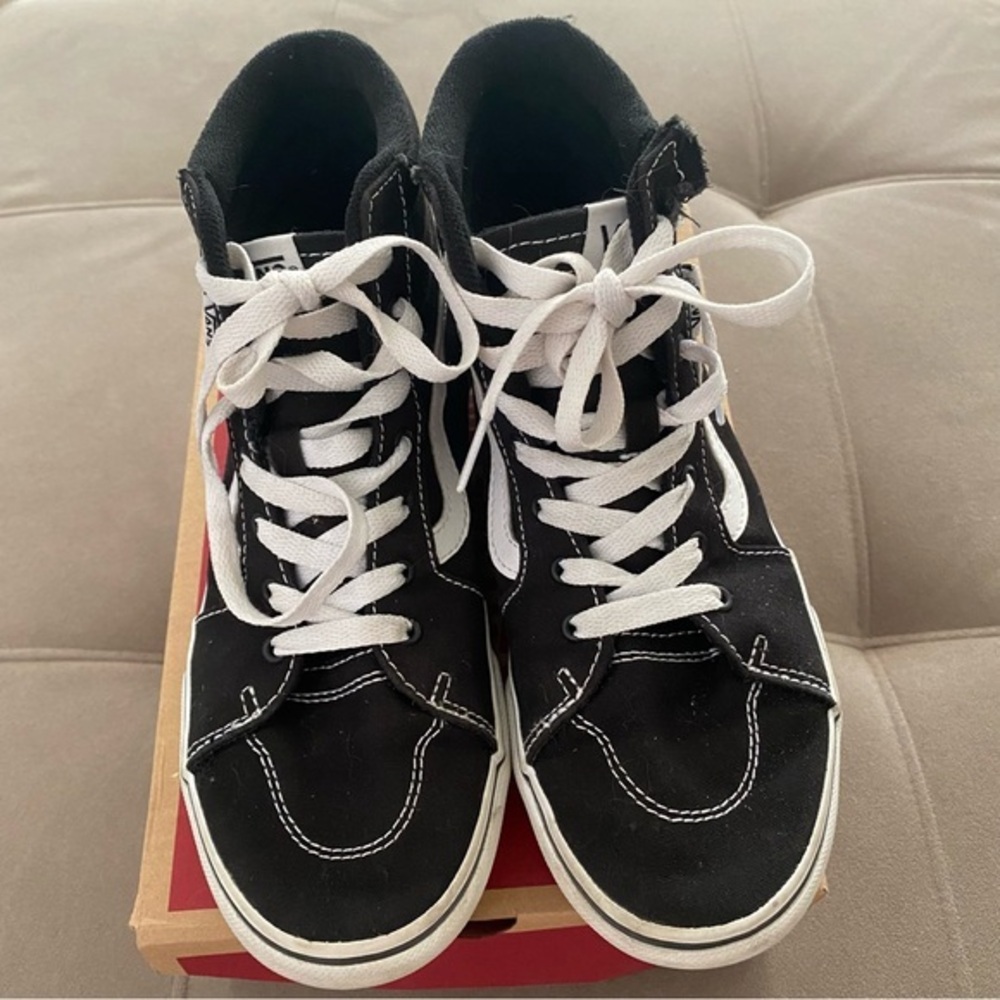VANS Filmore Hi Skate Black White Hightop Size 5.0